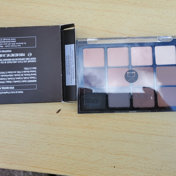 Viseart Eyeshadow Palette - Picture 2 of 2